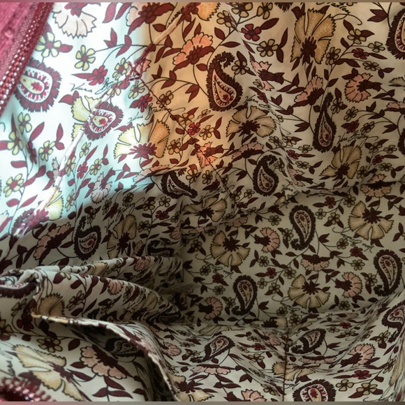 Vera Bradley Quilted Velour Tote Shoulder Handbag Burgundy EUC - Picture 12 of 13